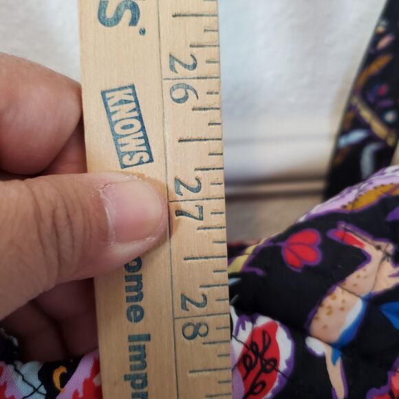 Vera Bradley Small Travel Duffel Maplewood Forest 16.5" X 8" X 6" Adjustable - Picture 12 of 16